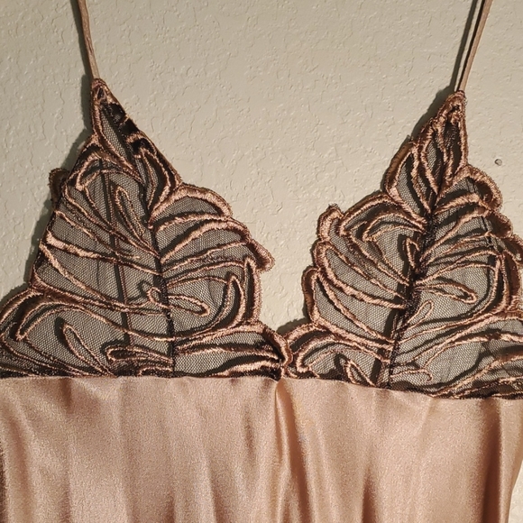 VTG GORGEOUS LOUNGING GOWN & JACKET- RALPH MONTENERO SMALL - Picture 7 of 14